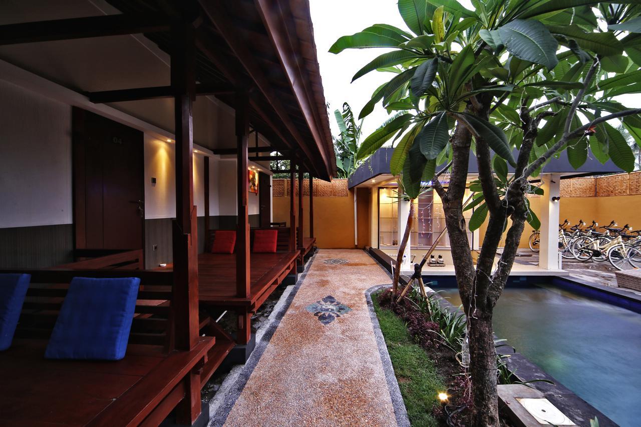 Sari Gili Bungalow Гили-Эйр Экстерьер фото